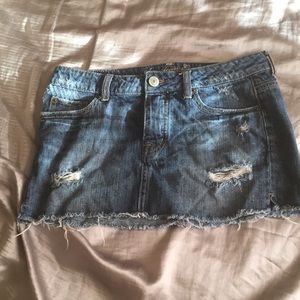 American eagle jean skirt